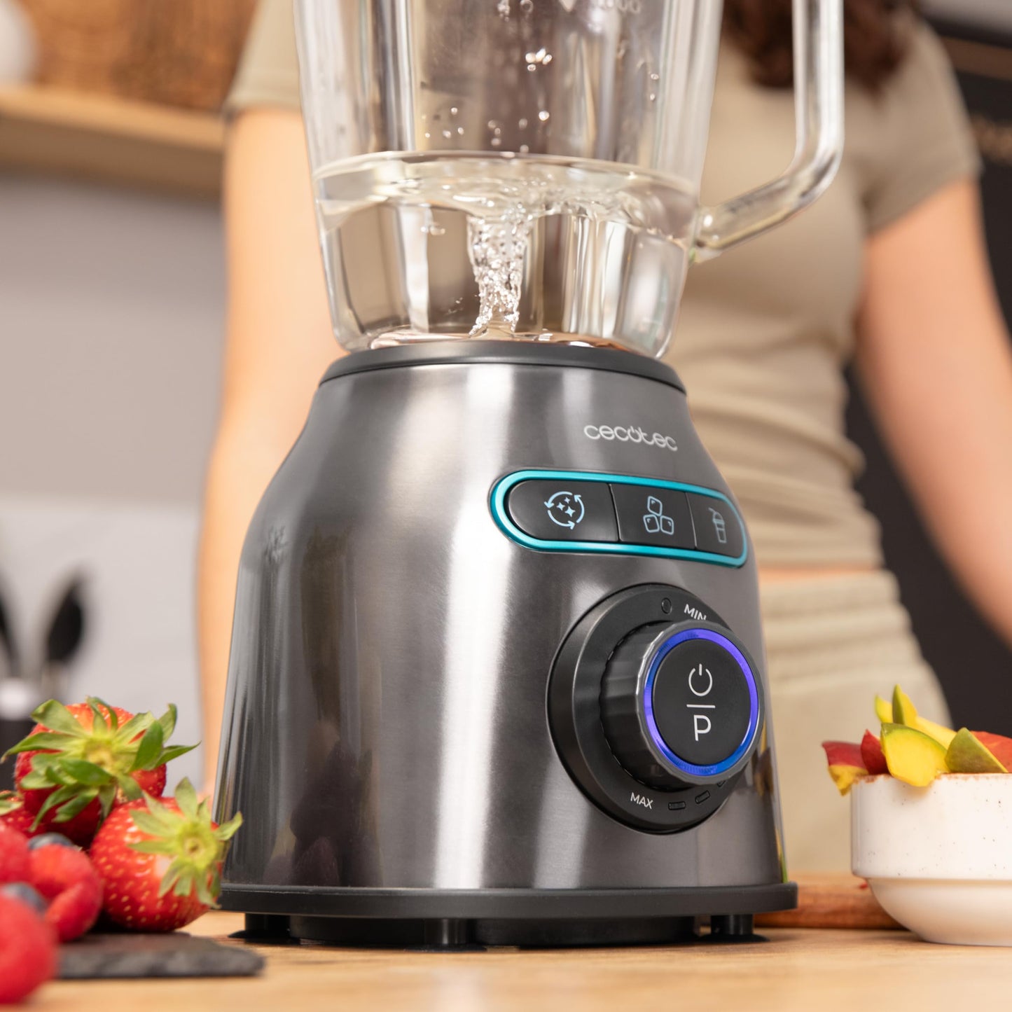 Cecotec Blender Power Black Titanium 2200MAX Smooth. 2200W Maximaal Vermogen, 6 Roestvrijstalen Messen, Ijs Verpletteren, Turbo en Smoothie Functie, AutoClean Functie