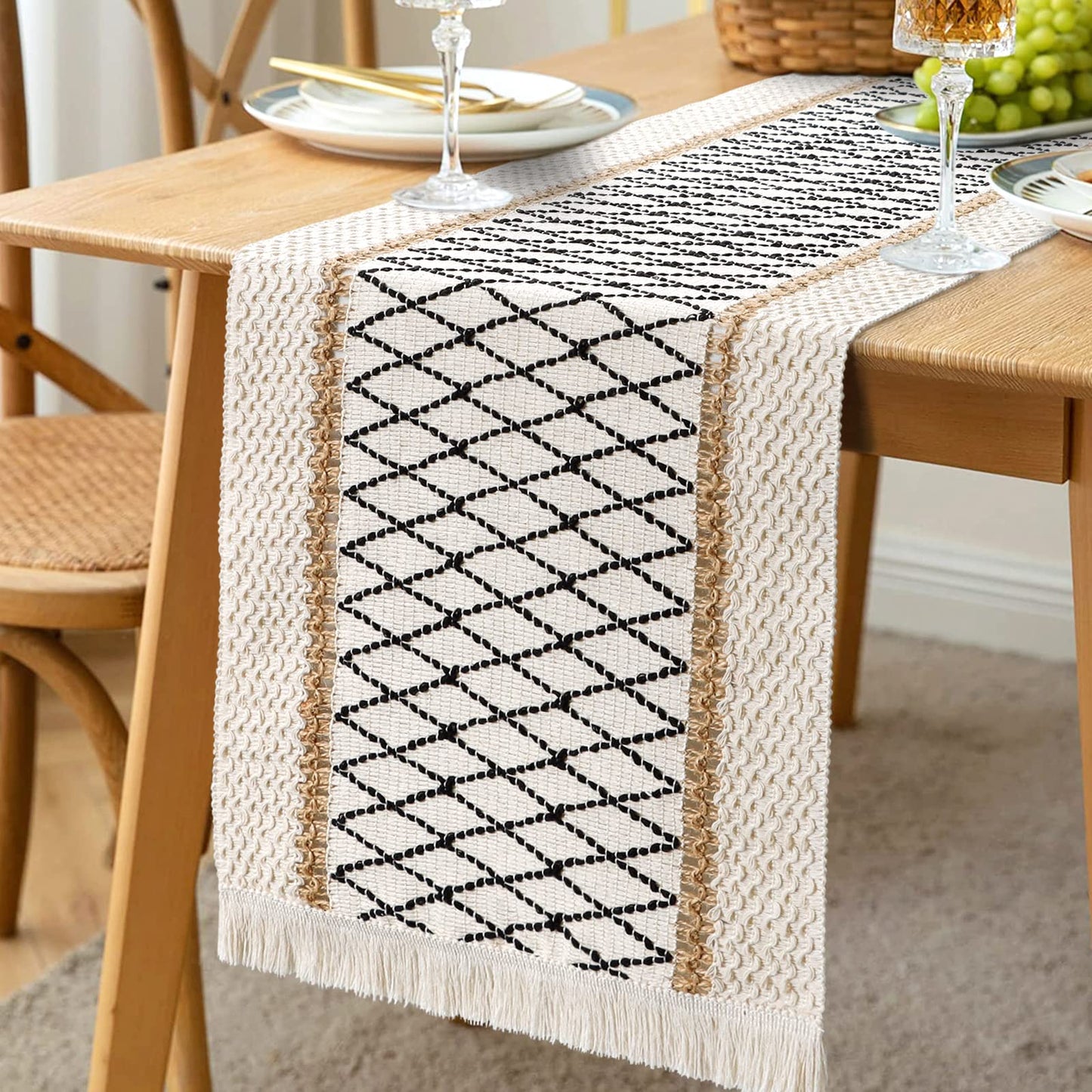 LOMOHOO Macrame Tafelloper, crème, beige, Boho, tafelloper met kwastjes, handgeweven katoen en jute, rustieke boerderijstijl, voor Bohemien, keuken, eettafel