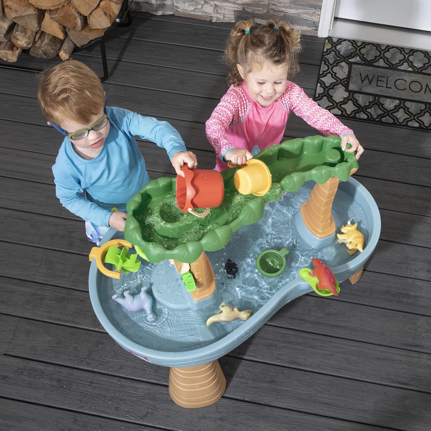 Step2 Dino Showers watertafel met 13-delige accessoireset | Waterspeelgoed voor kind | Activiteitentafel met water voor de tuin