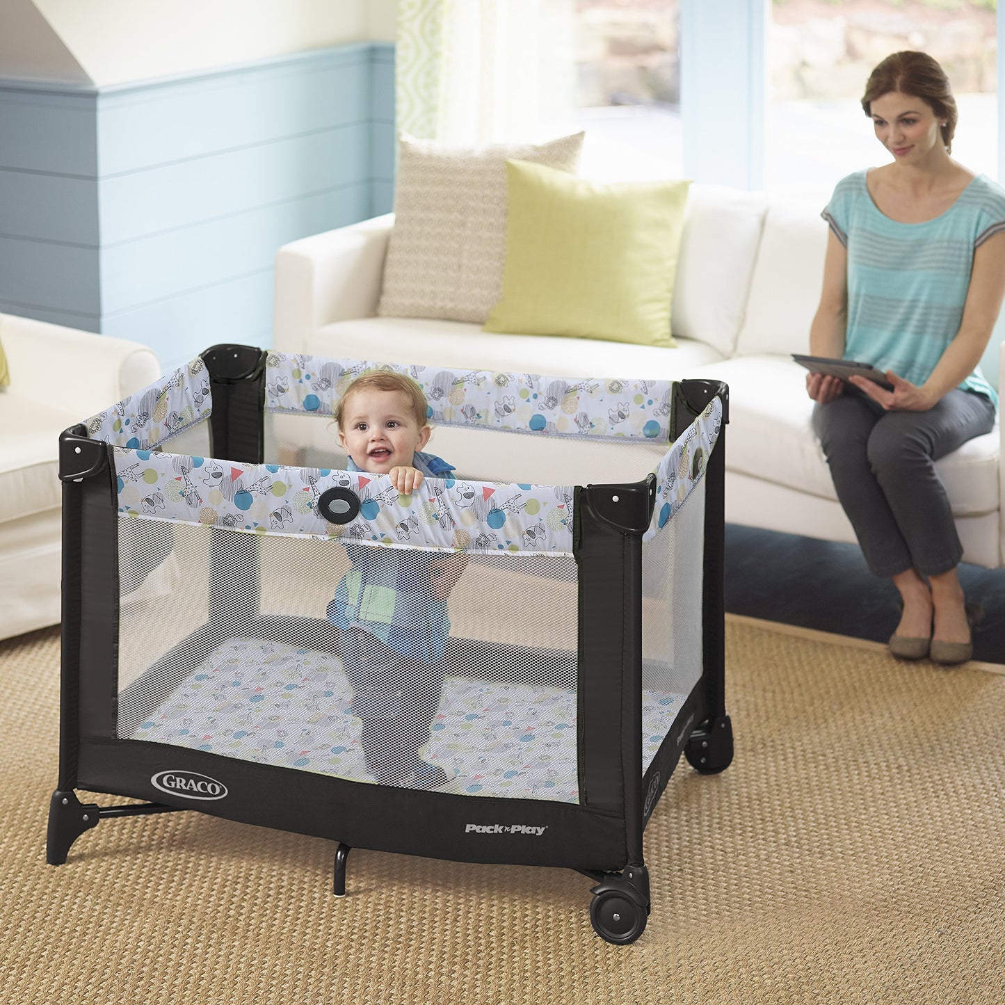 Graco Pack 'n Play Playard met automatische vouwvoeten, carnaval